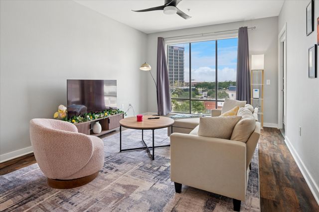 5609 SMU Boulevard 402, Dallas, TX 75206