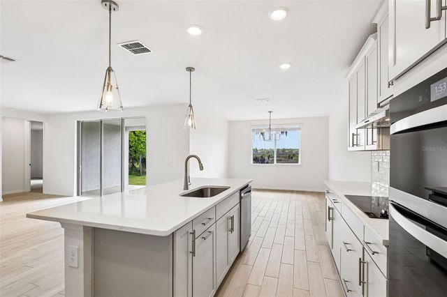 2332 CITRUS BLOOM DRIVE, Bartow, FL 33830