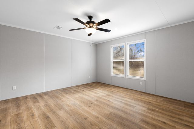 15317 S FM 95, Mount Enterprise, TX 75681