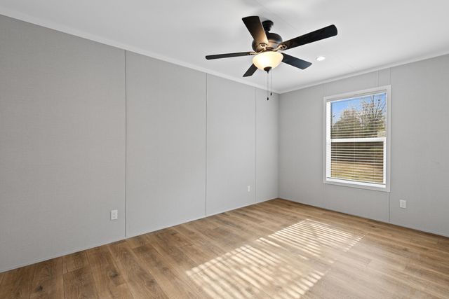 15317 S FM 95, Mount Enterprise, TX 75681