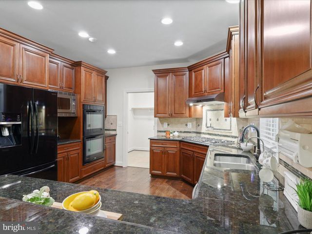 12834 CLASSIC SPRINGS DR, Manassas, VA 20112