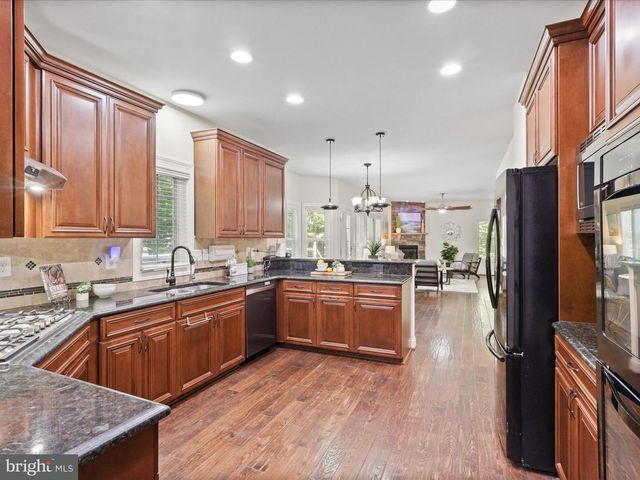 12834 CLASSIC SPRINGS DR, Manassas, VA 20112