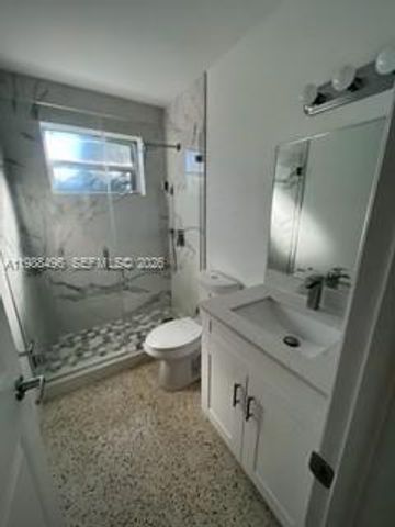 3306 SW 24th Ter ., Miami, FL 33145