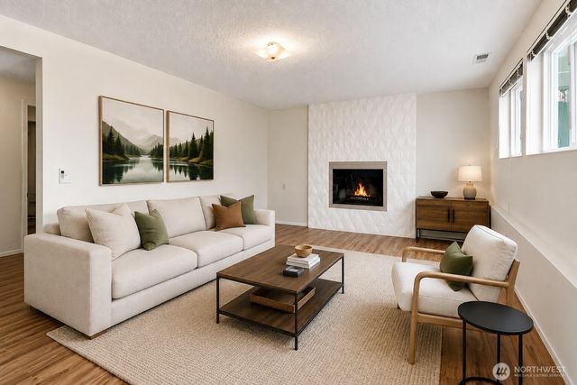30209 21st Avenue S, Federal Way, WA 98003