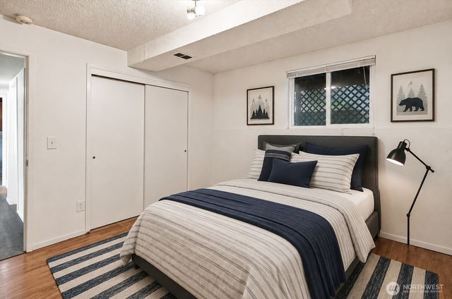 30209 21st Avenue S, Federal Way, WA 98003