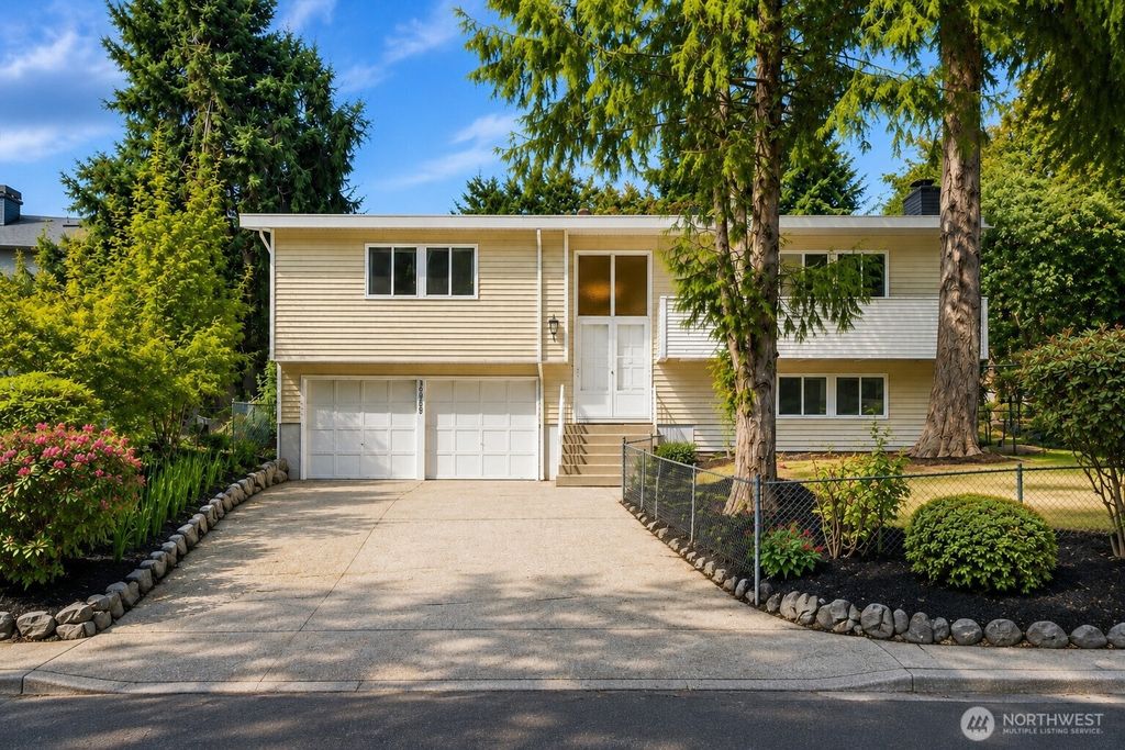 30209 21st Avenue S, Federal Way, WA 98003