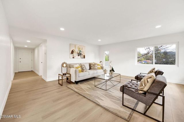 1154 La Jolla Drive, Thousand Oaks, CA 91362