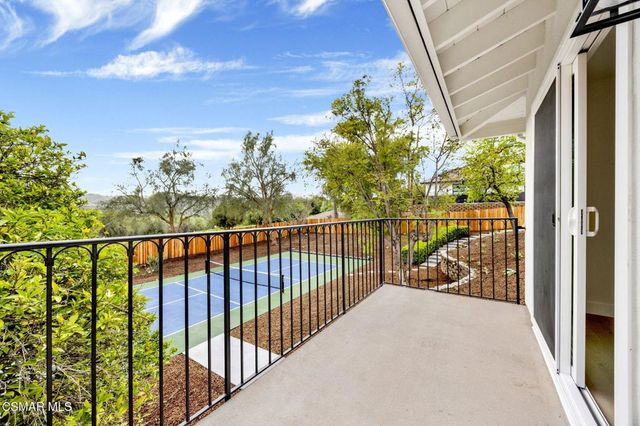 1154 La Jolla Drive, Thousand Oaks, CA 91362