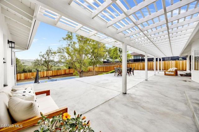 1154 La Jolla Drive, Thousand Oaks, CA 91362