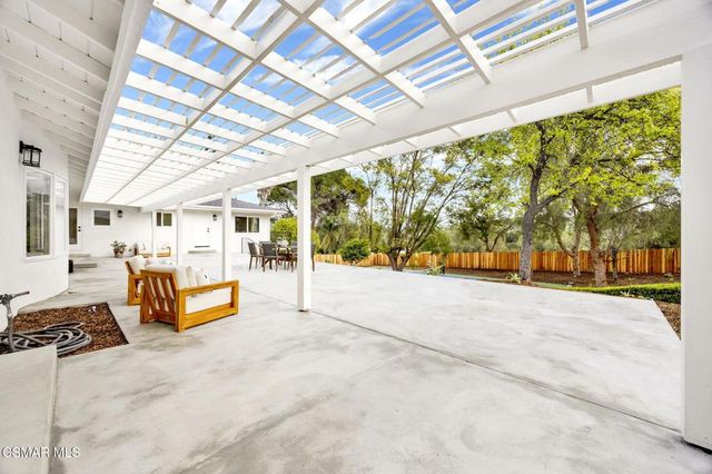 1154 La Jolla Drive, Thousand Oaks, CA 91362