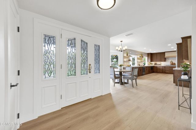 1154 La Jolla Drive, Thousand Oaks, CA 91362