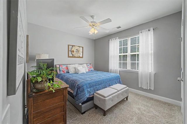 27 Roberson Drive NE, Cartersville, GA 30121
