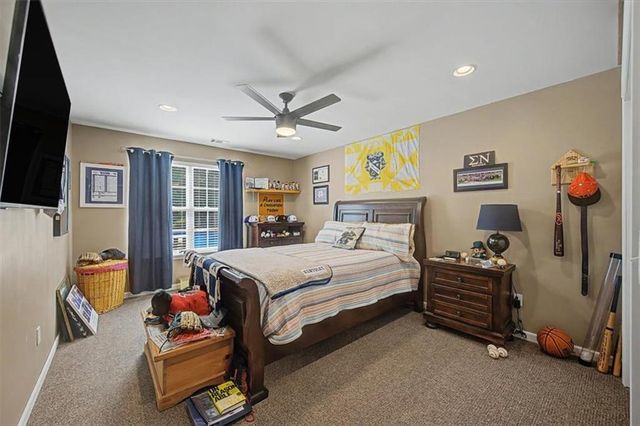 27 Roberson Drive NE, Cartersville, GA 30121