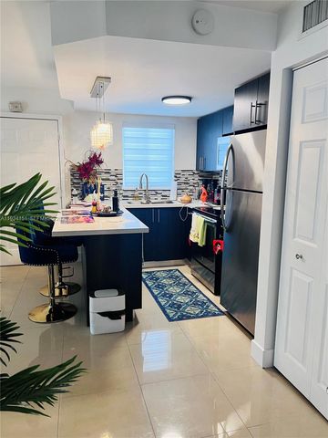 3101 SW 27th Ave 101, Miami, FL 33133