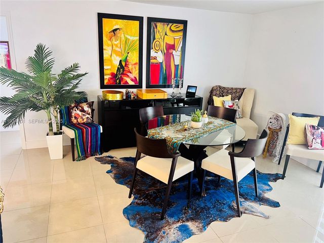 3101 SW 27th Ave 101, Miami, FL 33133