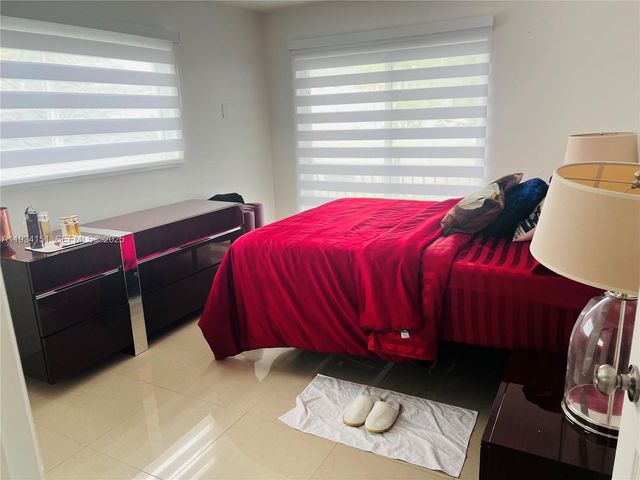 3101 SW 27th Ave 101, Miami, FL 33133