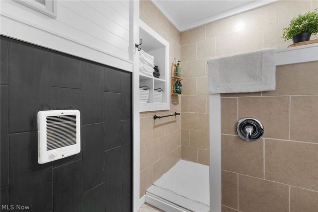 3434 W 122nd Street, Cleveland, OH 44111