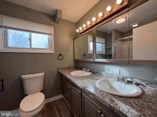 221 HEMPT RD, Mechanicsburg, PA 17050