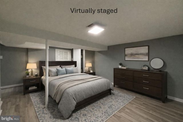 221 HEMPT RD, Mechanicsburg, PA 17050