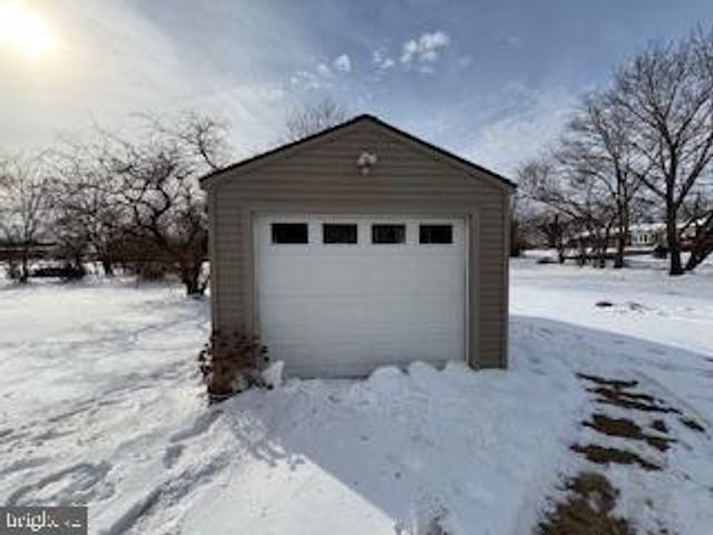 221 HEMPT RD, Mechanicsburg, PA 17050