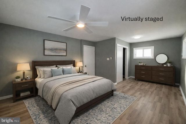 221 HEMPT RD, Mechanicsburg, PA 17050