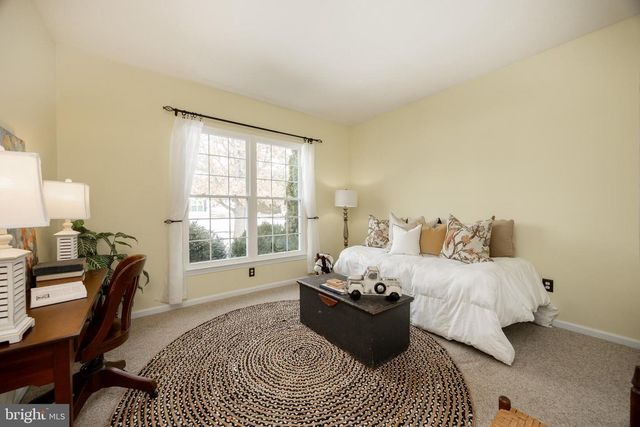 140 MILBURY RD, Coatesville, PA 19320