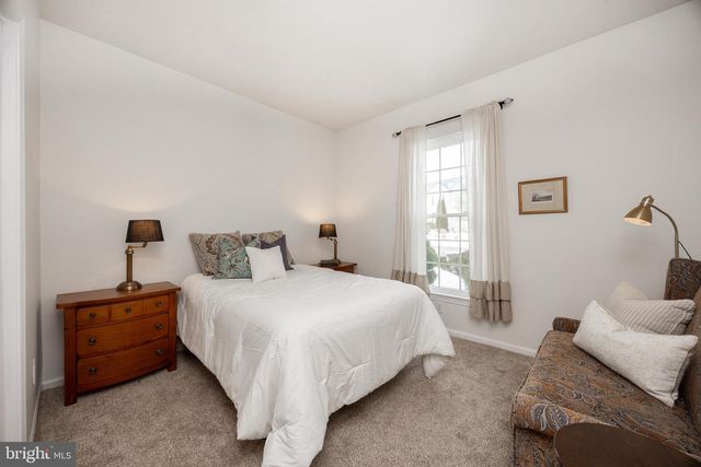 140 MILBURY RD, Coatesville, PA 19320