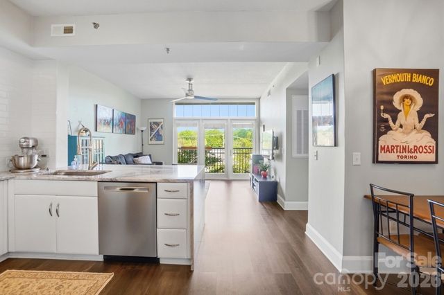 1320 Fillmore Avenue 403, Charlotte, NC 28203