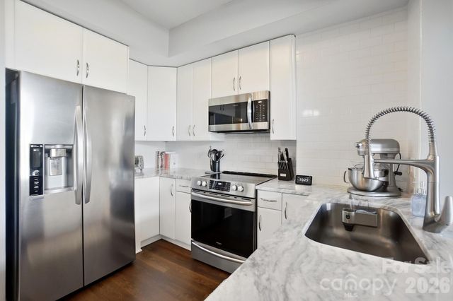 1320 Fillmore Avenue 403, Charlotte, NC 28203