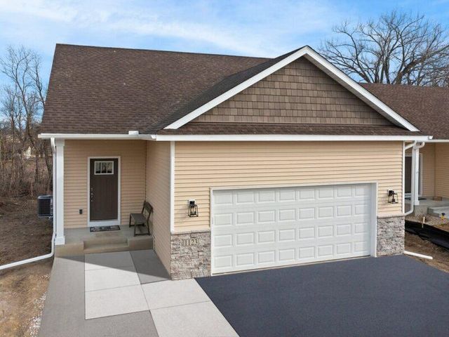 1101 Seurer Street, Elko New Market, MN 55054