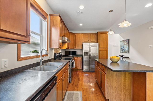 6824 Troy Lane N, Maple Grove, MN 55311