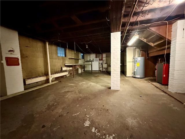 1234 4th Ave, Ford City Boro, PA 16226