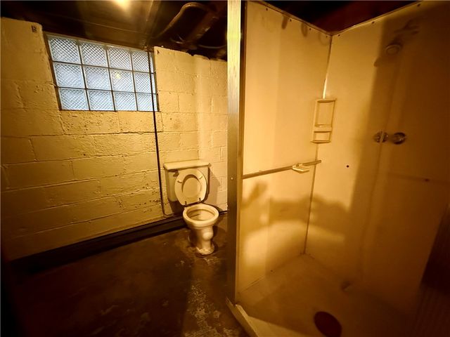 1234 4th Ave, Ford City Boro, PA 16226