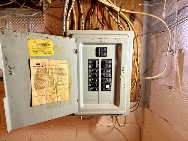 1234 4th Ave, Ford City Boro, PA 16226