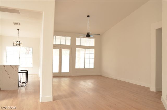 8604 Grandbank Drive, Las Vegas, NV 89145
