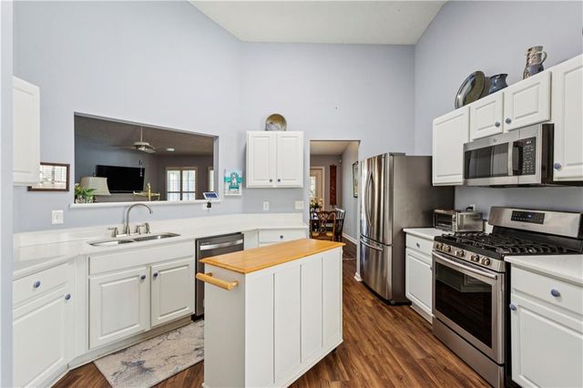 275 Carrington Way, Canton, GA 30115