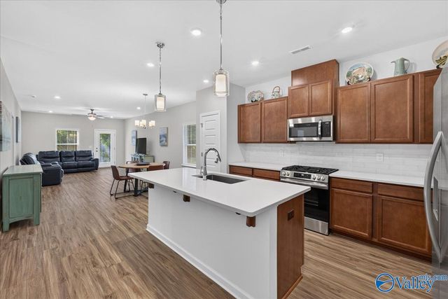 148 Lincoln Gray Circle, New Market, AL 35761