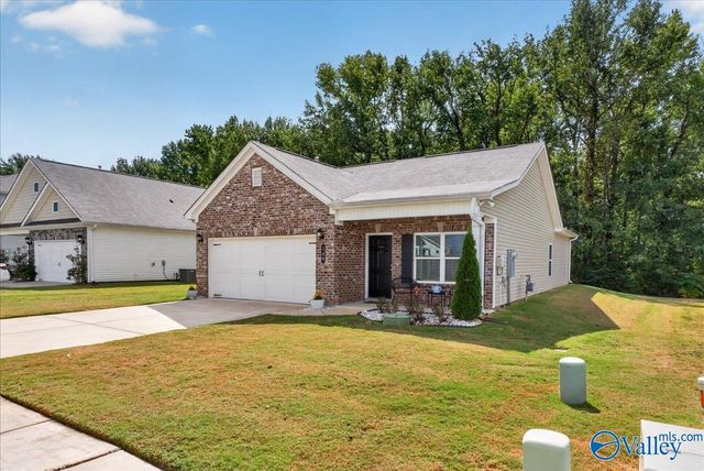 148 Lincoln Gray Circle, New Market, AL 35761