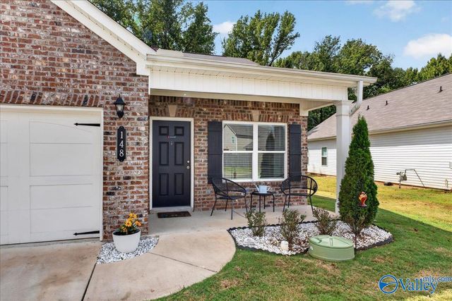 148 Lincoln Gray Circle, New Market, AL 35761