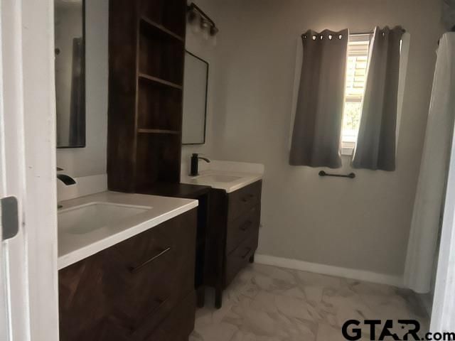 1722 N Hill Ave, Tyler, TX 75702