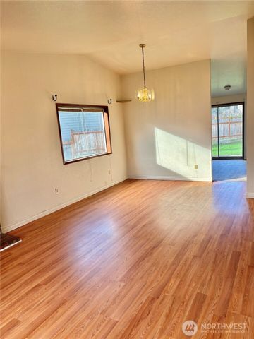 9302 S M Street, Tacoma, WA 98444