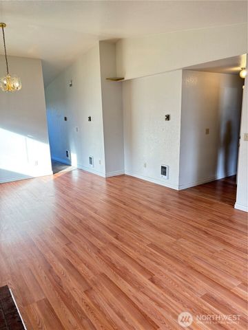 9302 S M Street, Tacoma, WA 98444