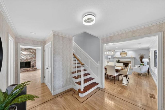 19121 Harleigh Drive, Saratoga, CA 95070