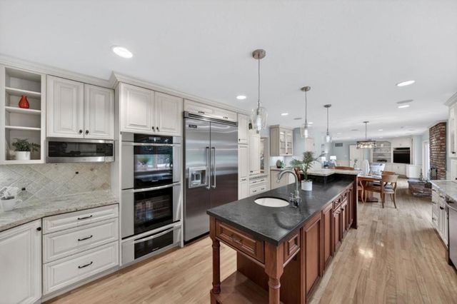19121 Harleigh Drive, Saratoga, CA 95070