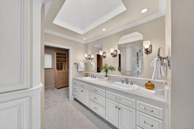 19121 Harleigh Drive, Saratoga, CA 95070