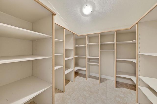 19121 Harleigh Drive, Saratoga, CA 95070