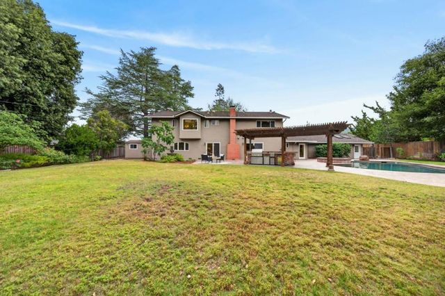 19121 Harleigh Drive, Saratoga, CA 95070