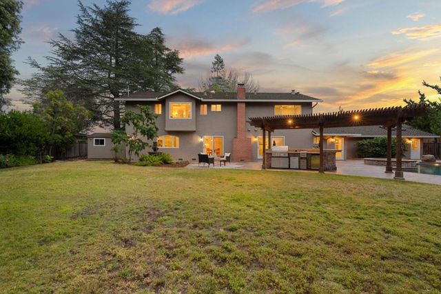 19121 Harleigh Drive, Saratoga, CA 95070