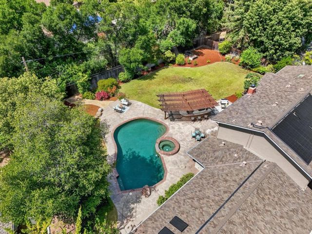 19121 Harleigh Drive, Saratoga, CA 95070