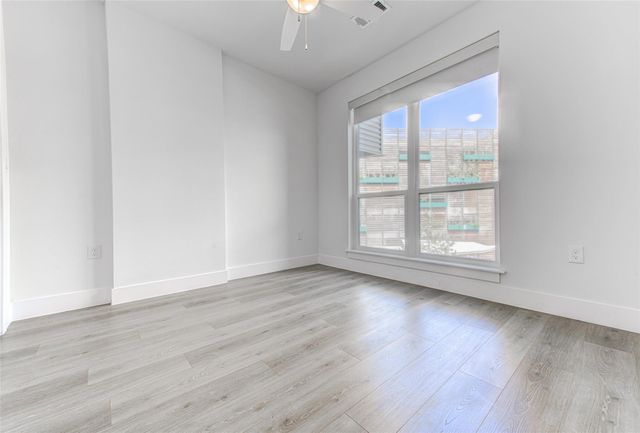 1701 Simond Ave 229, Austin, TX 78723